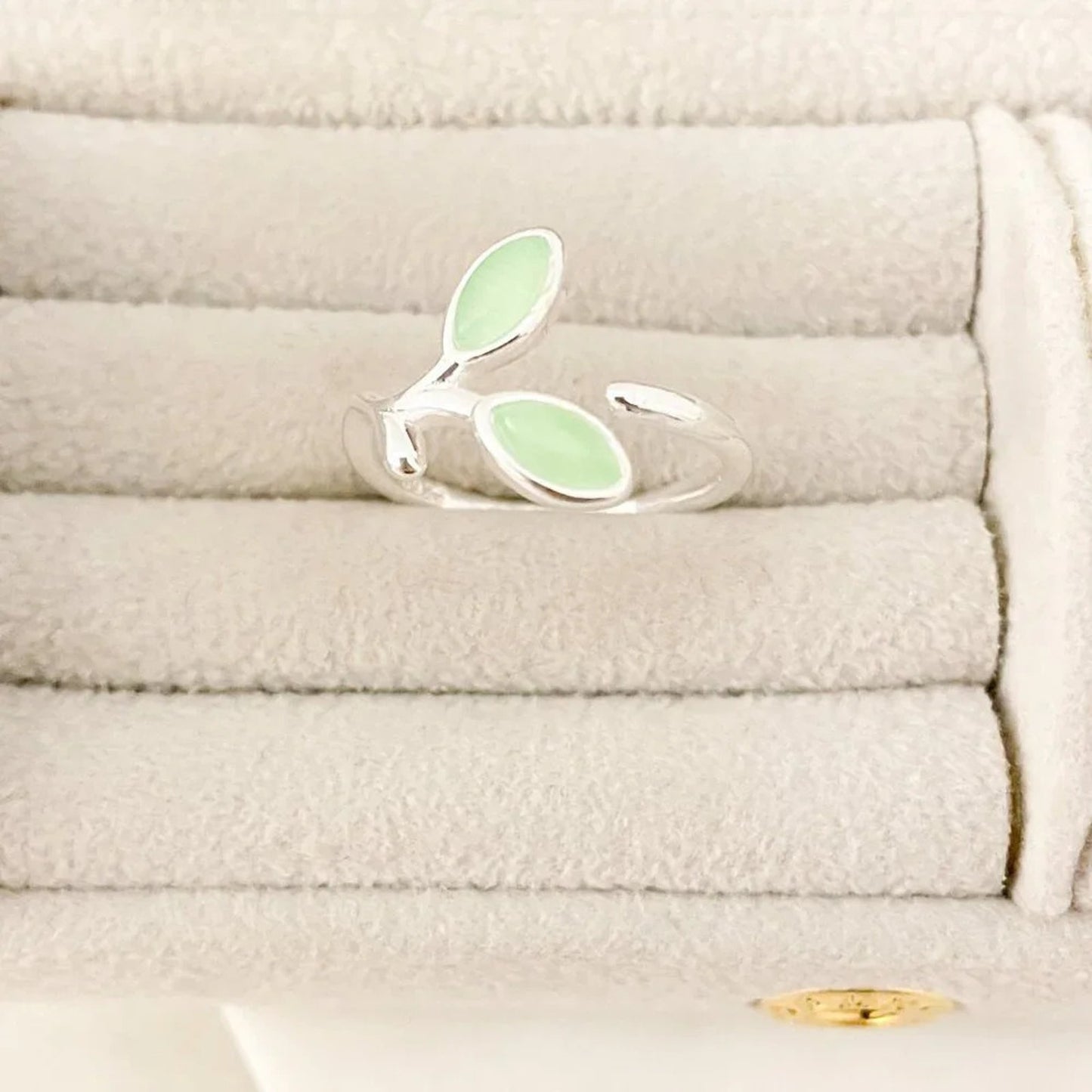 925 Sterling Silver Leaf Ring Green Stone Ring Leaf Ring Twig Ring Dainty Ring
