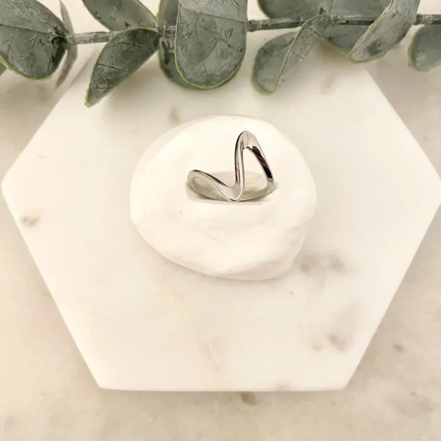 925 Sterling Silver Dainty Minimalist Wave Ring Stackable Thin Wave Ring