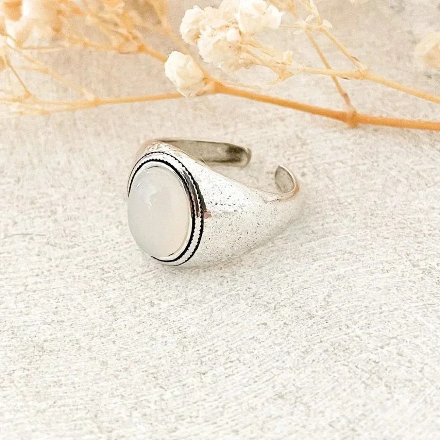 925 Sterling Silver Moonstone Ring Chunky Silver Ring Vintage Stone Ring