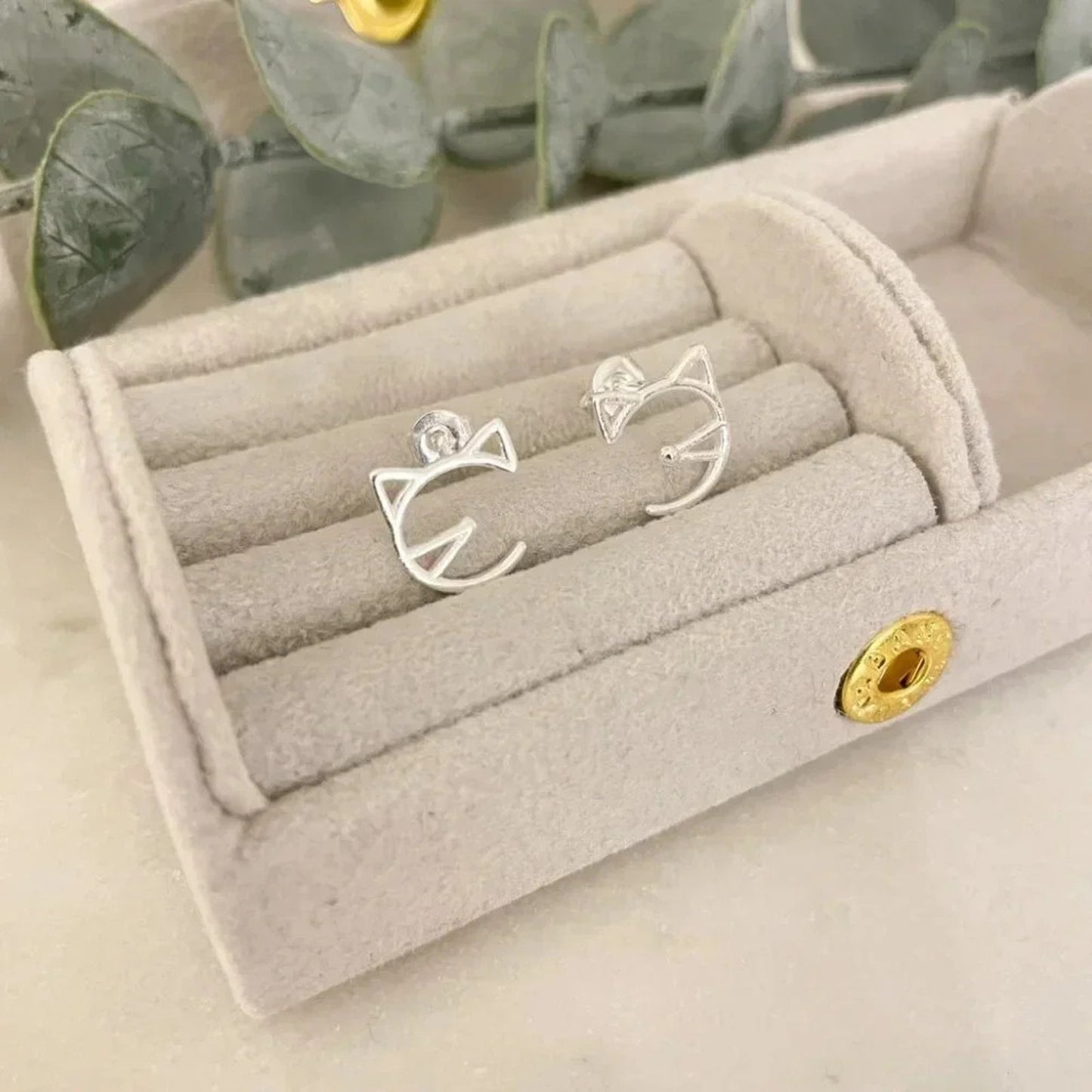 925 Sterling Silver Tiny Cat Studs Small Cat Earrings Kitty Stud Earrings
