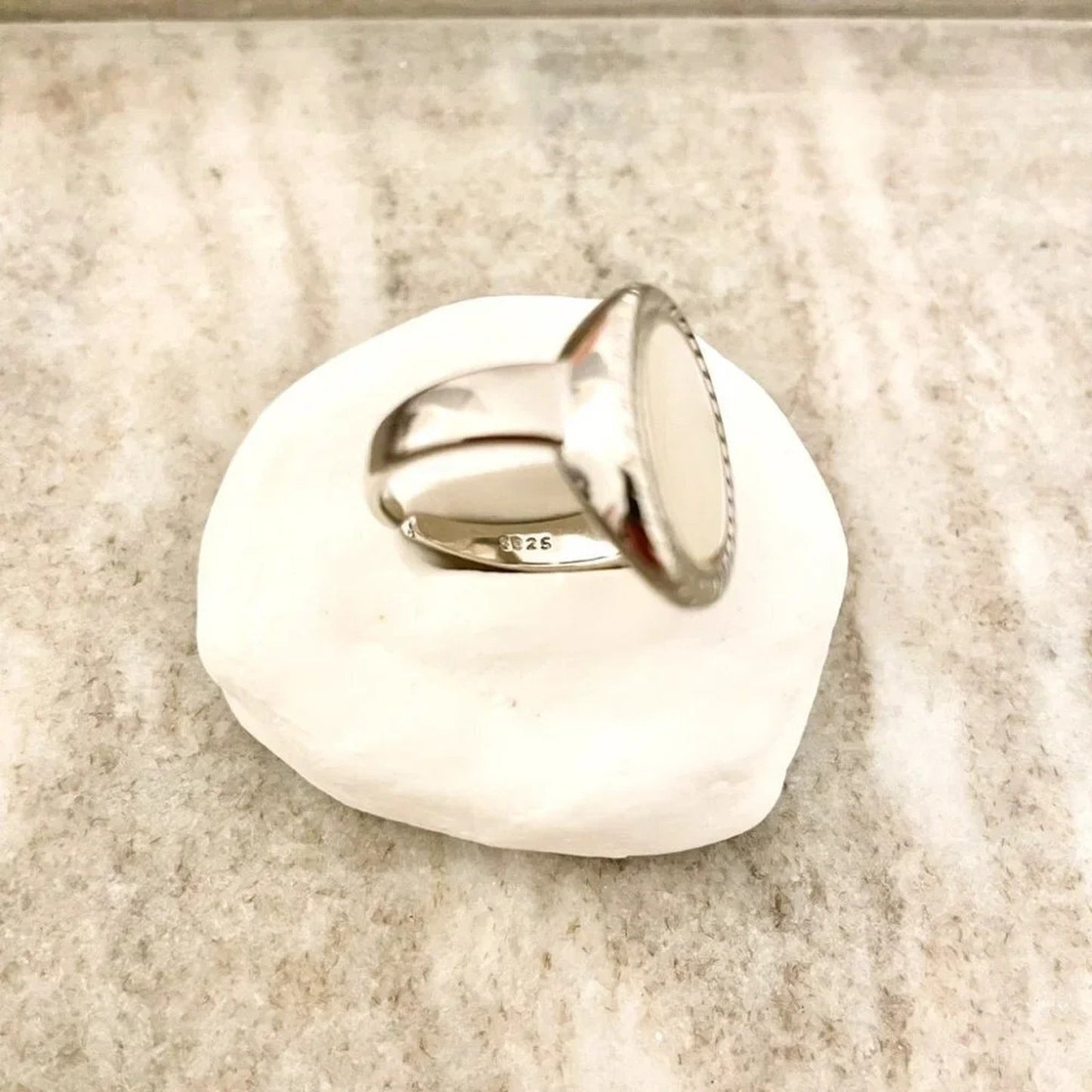 925 Sterling Silver Mother of Pearl Statement Ring Chunky Ring Round Oval Rng