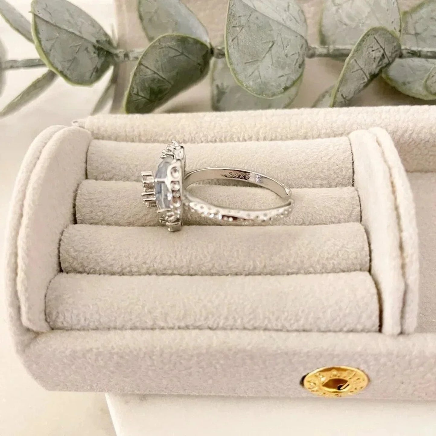 925 Sterling Silver Crystal Heart Ring Geometric Modern Heart Ring Crystal Ring