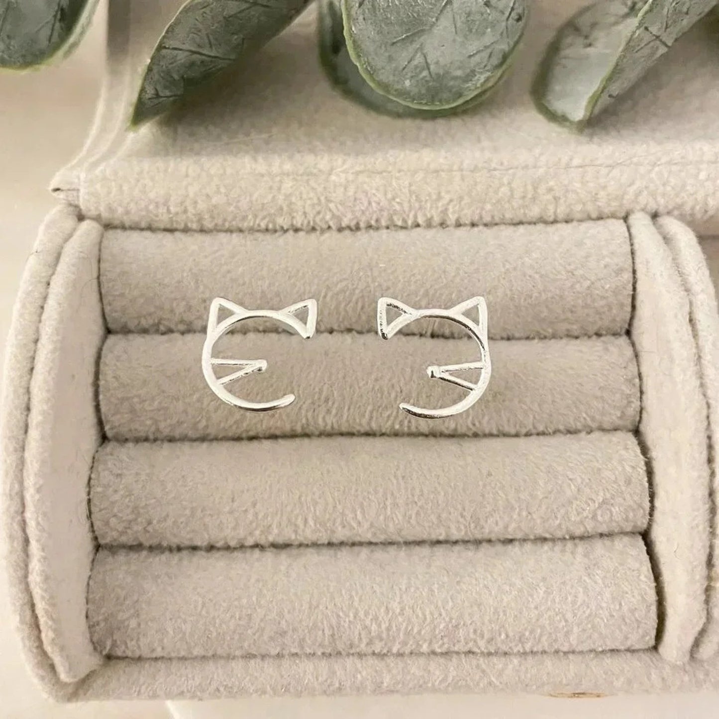 925 Sterling Silver Tiny Cat Studs Small Cat Earrings Kitty Stud Earrings