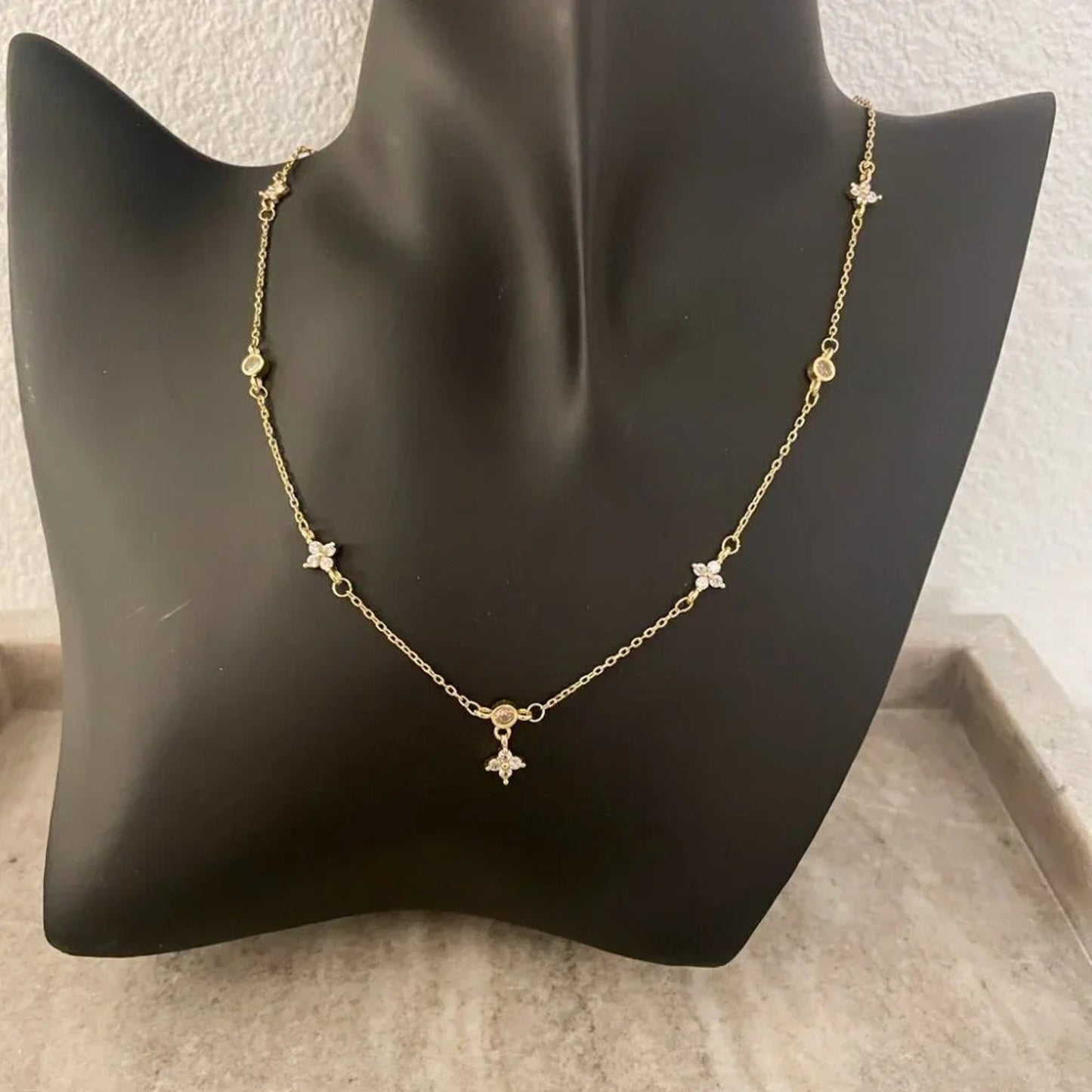 925 Sterling Silver Dainty Flower Crystal Necklace Delicate Minimalist Necklace