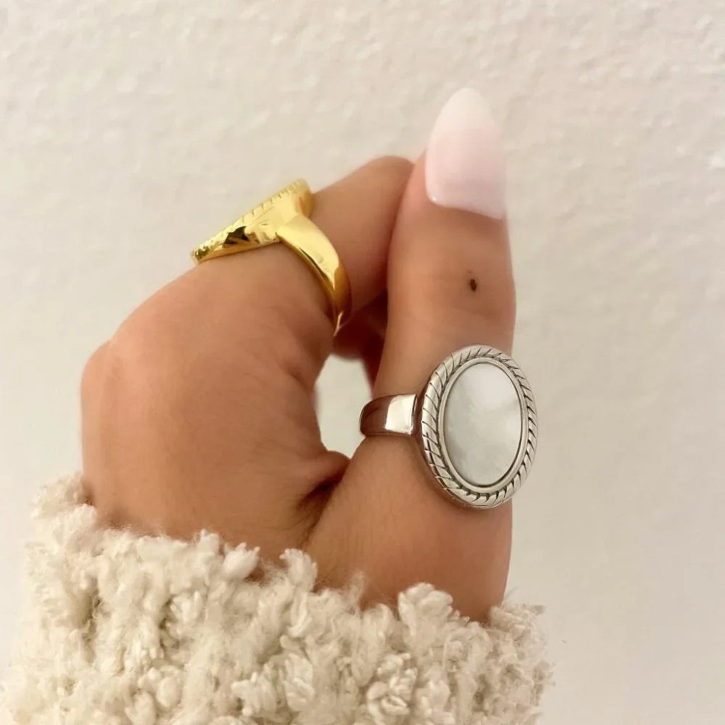 925 Sterling Silver Mother of Pearl Statement Ring Chunky Ring Round Oval Rng
