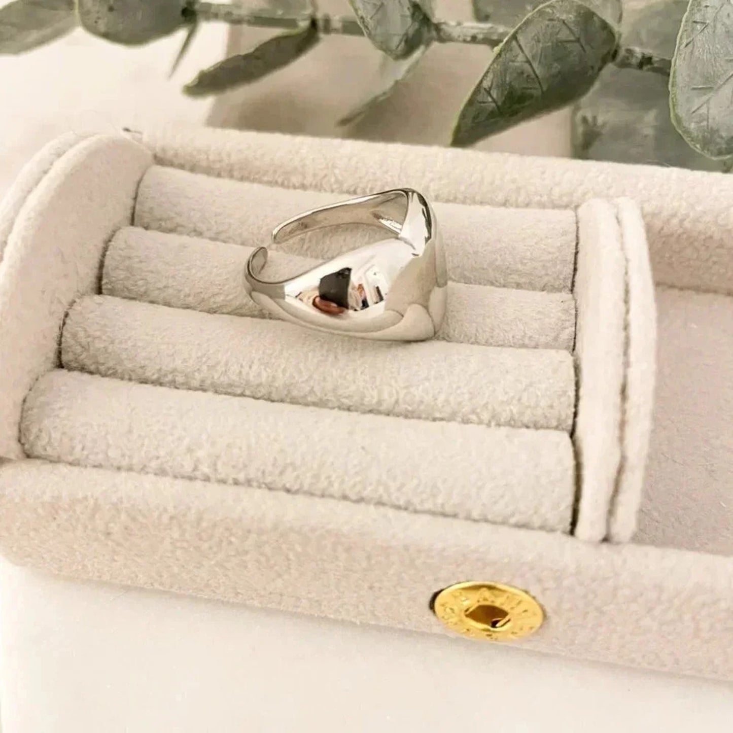 925 Sterling Silver Heart Ring Minimalist Dainty Ring Modern Ring Band
