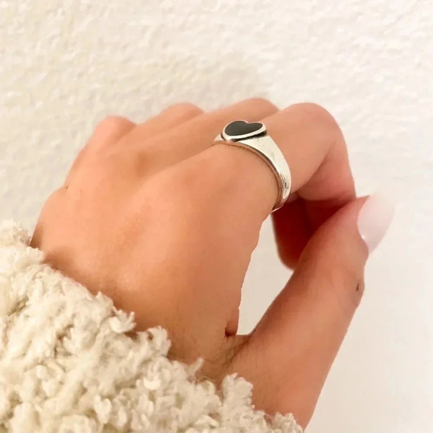 925 Sterling Silver Black Heart Ring Minimalist Dainty Ring Resizable Ring
