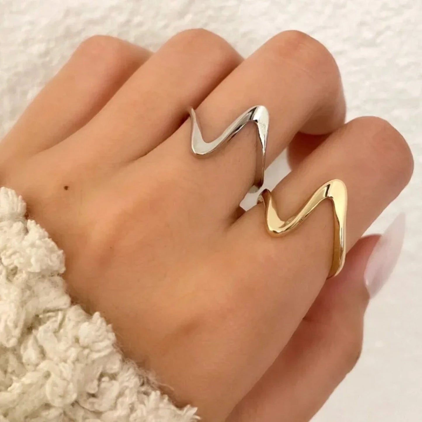 925 Sterling Silver Dainty Minimalist Wave Ring Stackable Thin Wave Ring